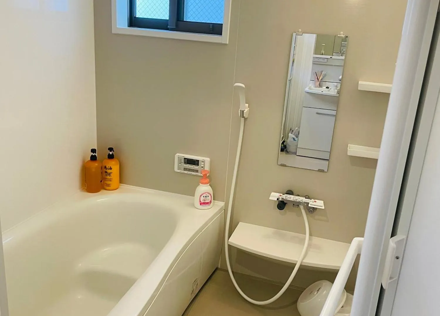 天下茶屋華邸 Villa Osaka 0*,